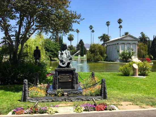 Hollywood Forever Cemetery